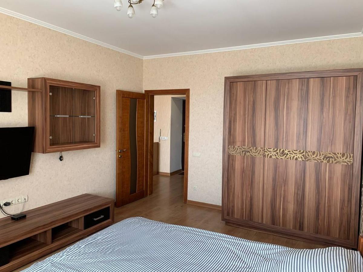 Apartments Staroportofrankovskaya & Pastera Street オデッサ エクステリア 写真
