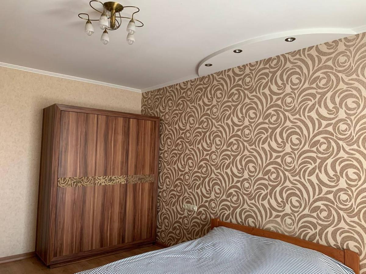 Apartments Staroportofrankovskaya & Pastera Street オデッサ エクステリア 写真